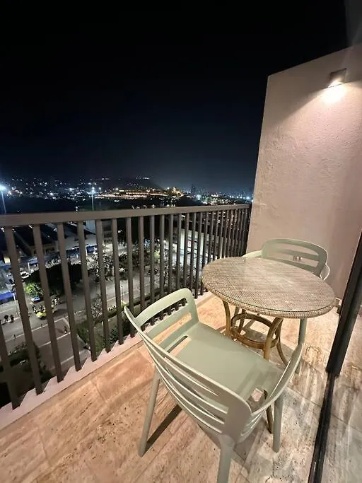 Cartagena Apartamento Duplex Centro Historico דירה
